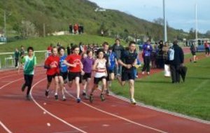 Meeting Demi Fond &amp; Lancers à Vernon,21 avril 2012