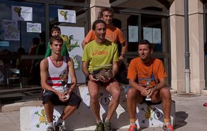 448_Trail_Seine_Mauldre_2011 podium Michael.jpg