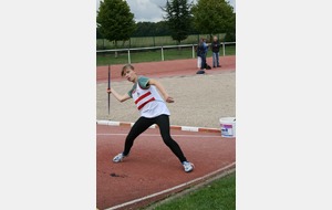 Julia en finale au javelot