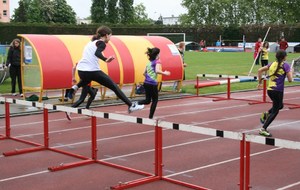 Emilie sur 50 m haies