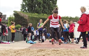 Eva au saut en longueur