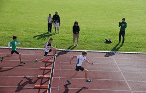 Très bon début d'épreuves avec une méritoire deuxième place sur les haies