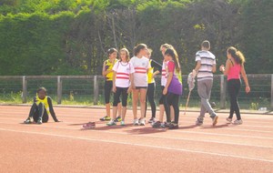 Le groupe de saut en hauteur avant le concours