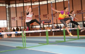 Camille à la lutte sur 50 m haies