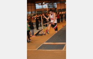 Victor au triple saut