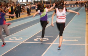 Lucie à l'arrivée de son 50 m