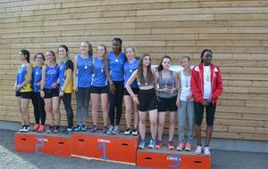 Le podium pour notre équipe Cadette : Manon, Marine, Julia et Estelle