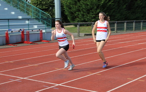 Passage de baton entre Maud et Loeiza