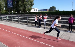 Aurélie s'élance pour son saut record au Triple Saut