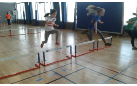 Rencontre Départementale en salle EA PO 