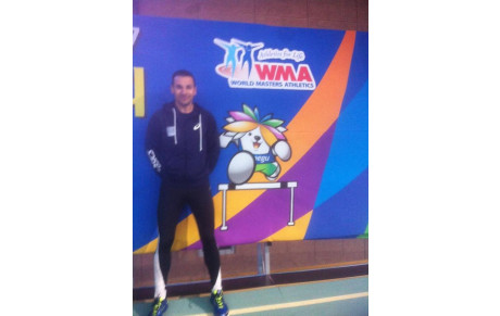 [VIDEO] Championnats du Monde Masters en salle : David Vice-Champion du Monde Master du 4x200m !